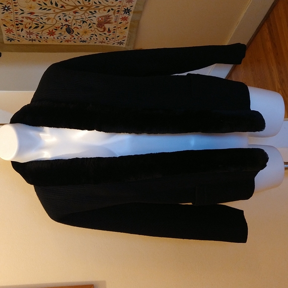 Fields of Tulsa vintage black fur collared jacket - Picture 6 of 15